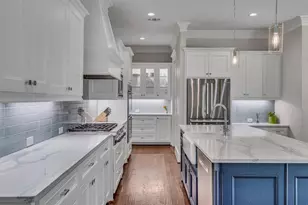 6811 Deloache Ave, Dallas, TX 75225 - Photo 11