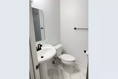 2106 Mistymeadow Court, Carrollton, TX 75006 - Photo 15