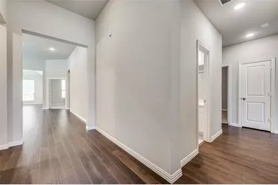 4720 Bonfire Way, Little Elm, TX 76227 - Photo 3
