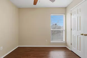 216 W Glen Meadow Dr, Glenn Heights, TX 75154 - Photo 17