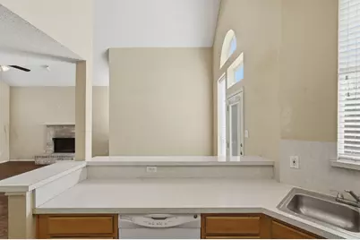 216 W Glen Meadow Drive, Glenn Heights, TX 75154 - Photo 11