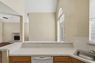 216 W Glen Meadow Dr, Glenn Heights, TX 75154 - Photo 11