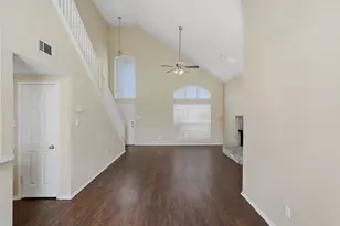 216 W Glen Meadow Dr, Glenn Heights, TX 75154 - Photo 5