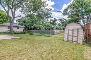 12326 Dandridge Dr, Dallas, TX 75243 - Photo 25