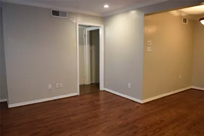 10232 Regal Oaks Drive #32B, Dallas, TX 75243 - Photo 13