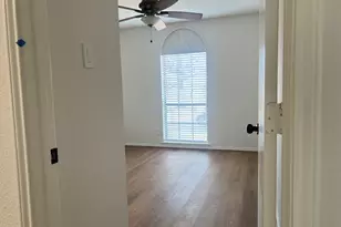 3642 Foxboro Ln, Carrollton, TX 75007 - Photo 15