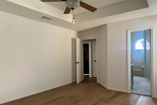 3642 Foxboro Ln, Carrollton, TX 75007 - Photo 17