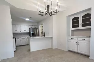 3642 Foxboro Ln, Carrollton, TX 75007 - Photo 5