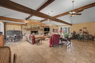 8240 Kramer St, Lillian, TX 76061 - Photo 5