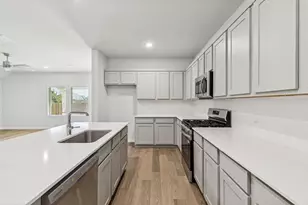 432 Hundred Acre Dr, Waxahachie, TX 75165 - Photo 7