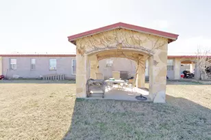 474 Hanging Tree Rd, Bowie, TX 76230 - Photo 23