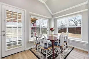 3825 Island Ct, Carrollton, TX 75007 - Photo 17