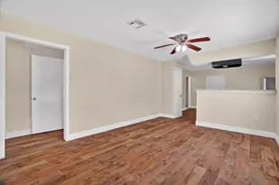 1102 Poindexter Ave, Cleburne, TX 76033 - Photo 5