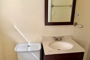 1102 Poindexter Ave, Cleburne, TX 76033 - Photo 15