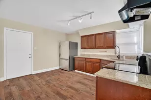 1102 Poindexter Ave, Cleburne, TX 76033 - Photo 7