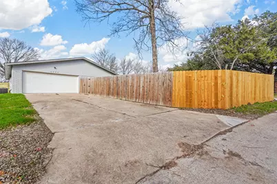 6202 Glenmoor Drive, Garland, TX 75043 - Photo 37