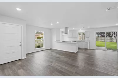 6202 Glenmoor Drive, Garland, TX 75043 - Photo 7