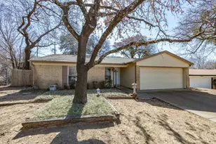 6300 Innsbrooke Dr, Arlington, TX 76016 - Photo 1