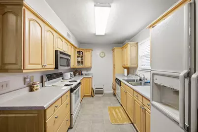 6300 Innsbrooke Drive, Arlington, TX 76016 - Photo 11