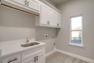 1016 Freedom Ct, Weatherford, TX 76088 - Photo 11