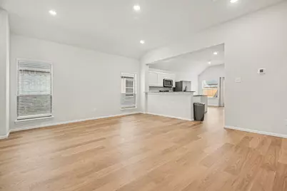 315 Lost Creek Trail, Greenville, TX 75402 - Photo 9