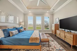 2040 Spieth St, Granbury, TX 76048 - Photo 23