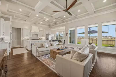 2040 Spieth Street, Granbury, TX 76048 - Photo 7