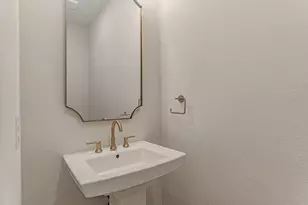 405 Athenia Dr, River Oaks, TX 76114 - Photo 19