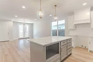 405 Athenia Dr, River Oaks, TX 76114 - Photo 13