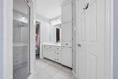 205 Buckingham Place, Hewitt, TX 76643 - Photo 13