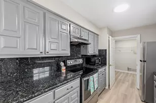 1418 Bowie St, Garland, TX 75042 - Photo 11