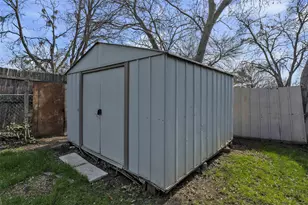 1112 E Mitchell St, Arlington, TX 76010 - Photo 33