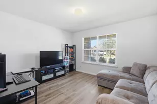 16409 Marinette Ct, Justin, TX 76247 - Photo 7