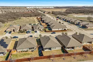 16409 Marinette Ct, Justin, TX 76247 - Photo 31