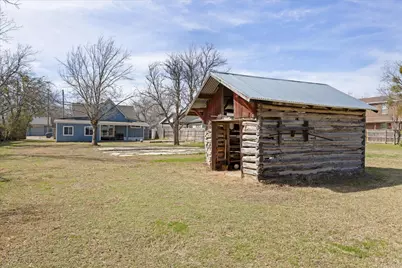 1175 N Paddock Street, Stephenville, TX 76401 - Photo 23