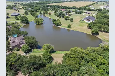 577 Hidden Lakes Boulevard, Gunter, TX 75058 - Photo 37