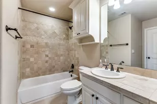 11824 Pecan Orchard Way, Fort Worth, TX 76179 - Photo 23