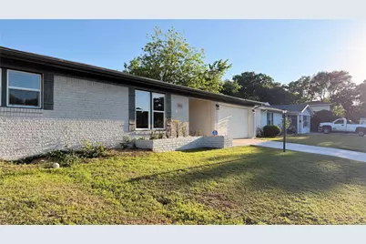 2816 Gardenia Street, Fort Worth, TX 76119 - Photo 3