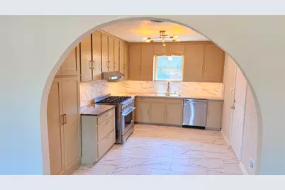 2816 Gardenia Street, Fort Worth, TX 76119 - Photo 9