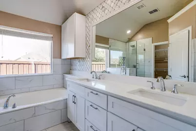 8119 La Frontera Trail, Arlington, TX 76002 - Photo 23