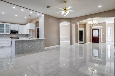 8119 La Frontera Trail, Arlington, TX 76002 - Photo 9