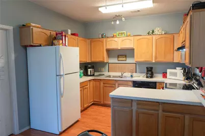 1025 Buffalo Springs Drive, Fort Worth, TX 76140 - Photo 9