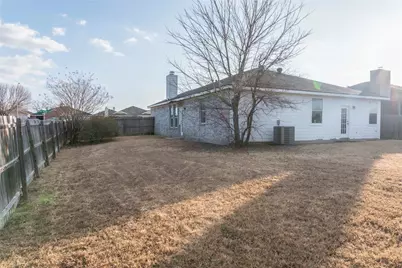 1025 Buffalo Springs Drive, Fort Worth, TX 76140 - Photo 27