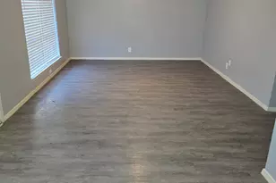 60 W Washington St, Paris, TX 75460 - Photo 9