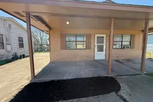1605 E 10th Ave, Corsicana, TX 75110 - Photo 21