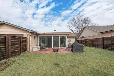 2042 Cologne Drive, Carrollton, TX 75007 - Photo 27