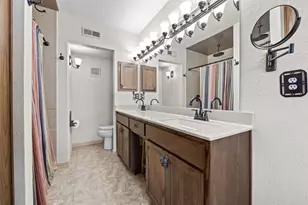 2042 Cologne Dr, Carrollton, TX 75007 - Photo 23