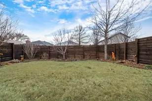 2042 Cologne Dr, Carrollton, TX 75007 - Photo 25