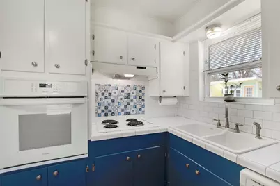 105 Clinton Drive, Weatherford, TX 76086 - Photo 7