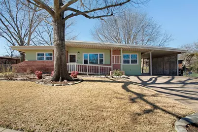 105 Clinton Drive, Weatherford, TX 76086 - Photo 1